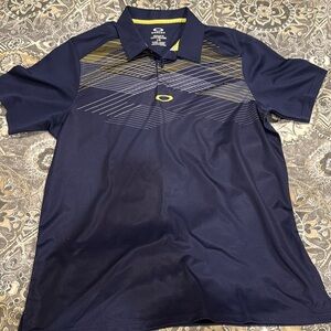 Oakley golf polo shirt, Size Large, gently warn, no rips or stains. Athletic fit
